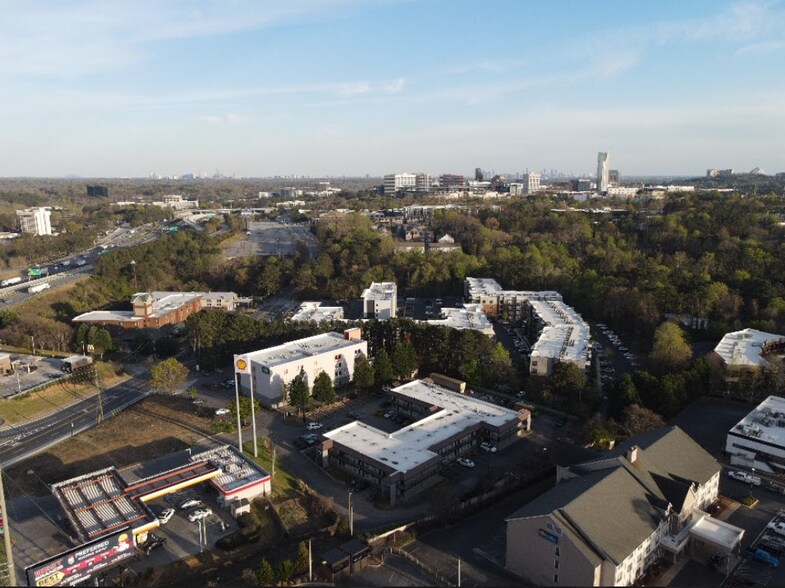 More Photos Of 2682 Windy Hill Rd, Marietta Hotel For Sale