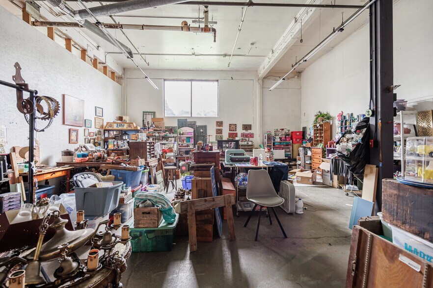 More Photos Of 1024 Garson Ave, Rochester Light Manufacturing For Sale