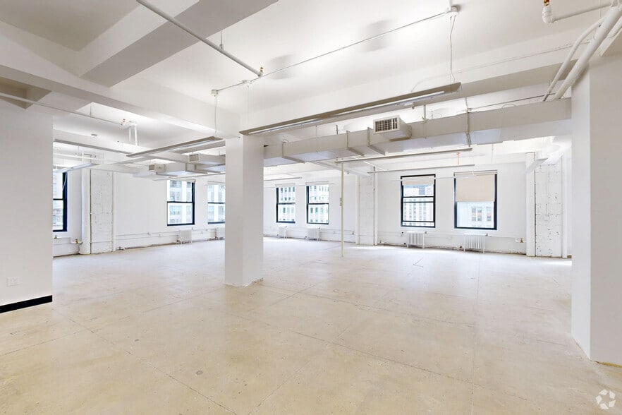 More Photos Of 225 Broadway, New York Office For Lease