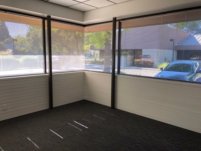 More Photos Of 1400 N Dutton Ave, Santa Rosa Medical For Sale
