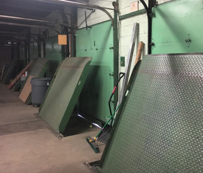 More Photos Of 53 Manning Rd, Enfield Warehouse For Lease
