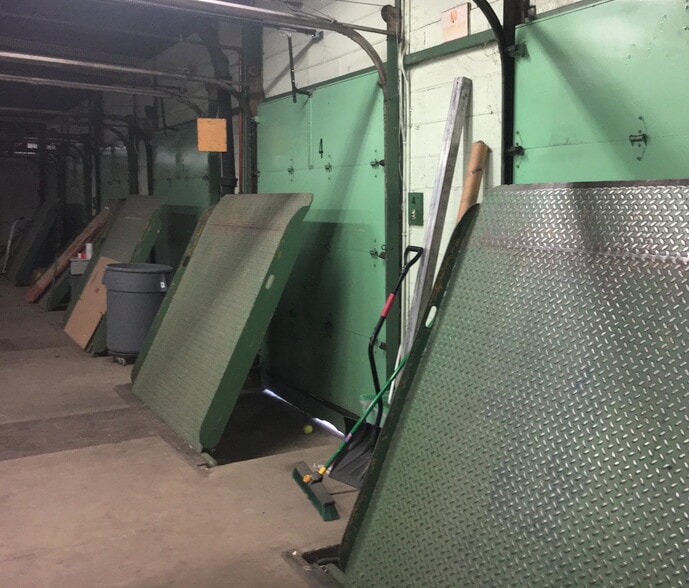 More Photos Of 53 Manning Rd, Enfield Warehouse For Sale