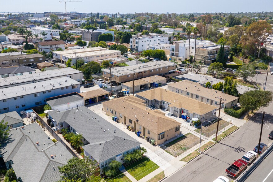 More Photos Of 8612 Beverlywood St, Los Angeles Apartments For Sale