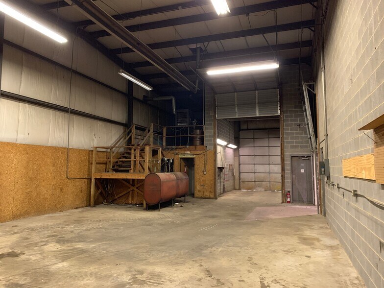 More Photos Of 1625 Ritner Hwy, Carlisle Industrial For Lease