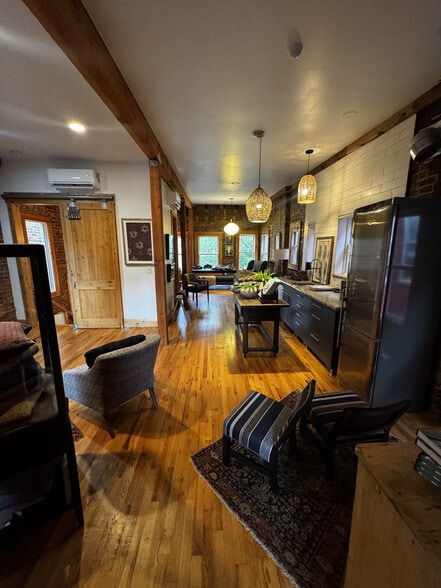 More Photos Of 704-706 S Pearl St, Denver Storefront Retail Residential For Sale