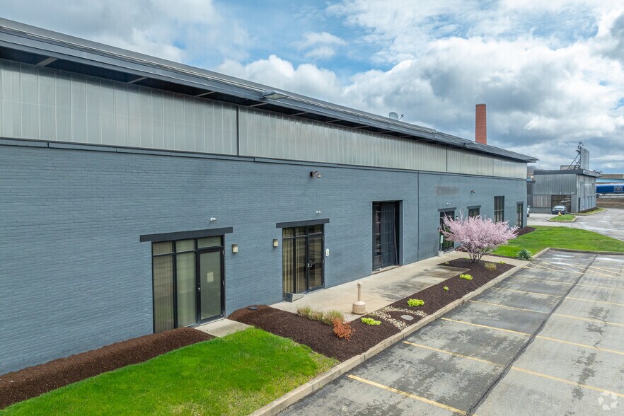 More Photos Of 307 23rd Street Ext, Sharpsburg Industrial For Lease