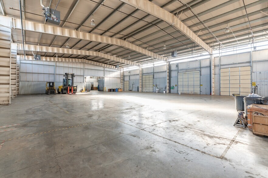 More Photos Of 265 Basher Dr, Johnstown Warehouse For Sale