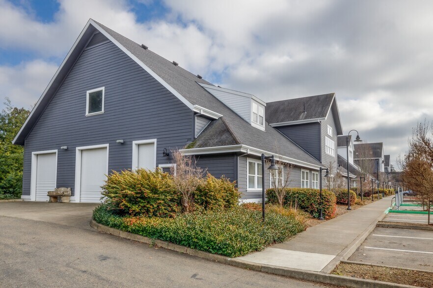 Primary Photo Of 1007 Gravenstein Hwy, Sebastopol Light Distribution For Lease