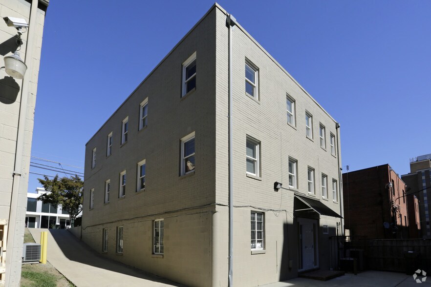 More Photos Of 723 W Johnson St, Raleigh Office For Lease