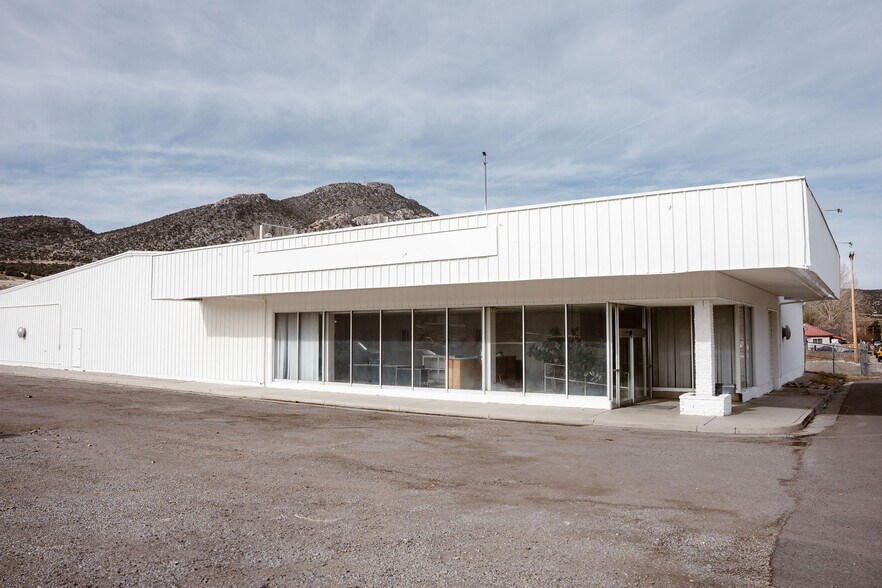 More Photos Of 201 Ogden Ave, Ely Freestanding For Sale