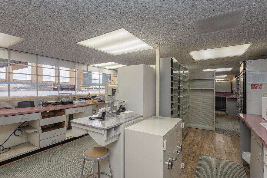 More Photos Of 499 Alvarado St, Monterey Freestanding For Sale