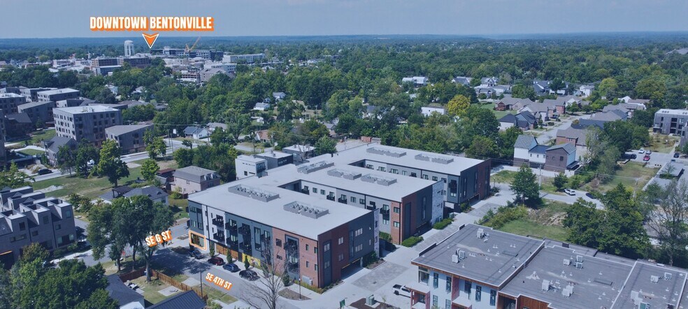 More Photos Of 301 SE G St, Bentonville Coworking Space