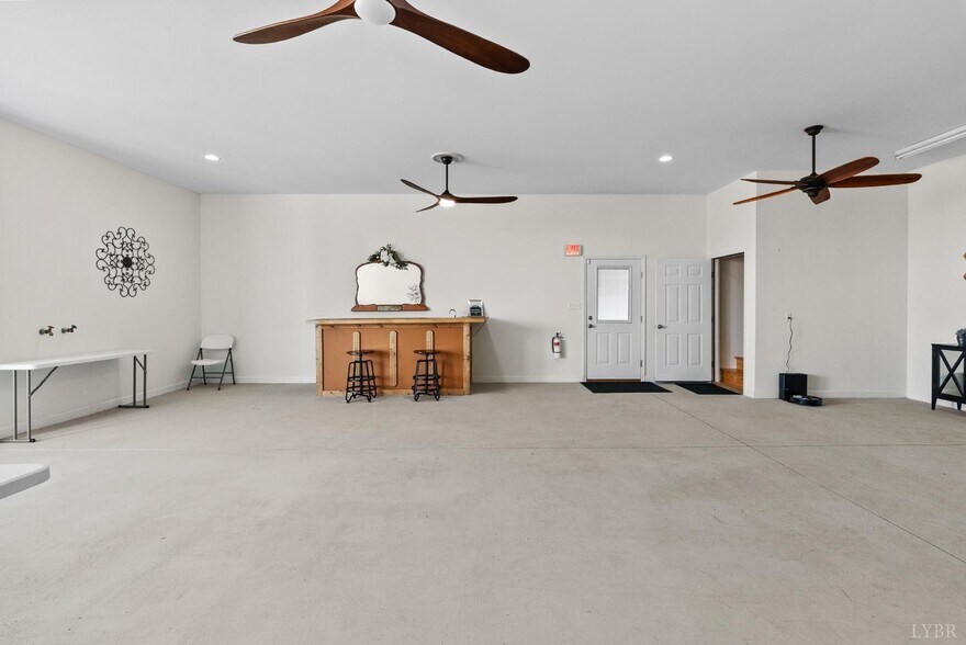 More Photos Of 1433 Piney Mountain Rd, Appomattox Specialty For Sale