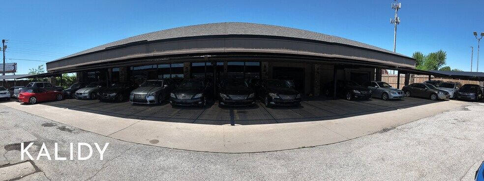 More Photos Of 9615 Broadway Ext Service Rd, Oklahoma City Auto Dealership For Lease