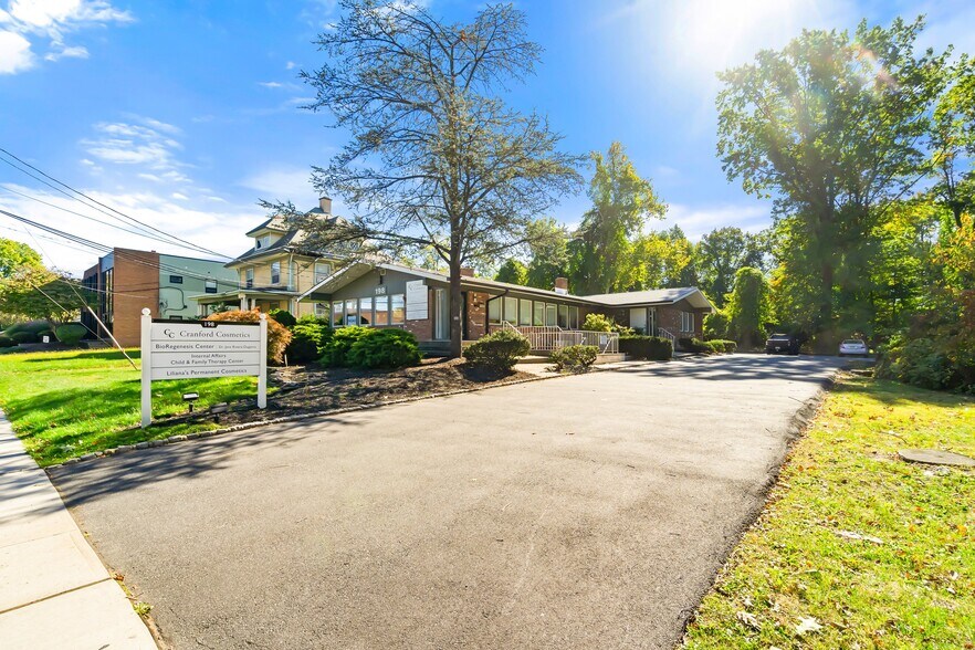 Primary Photo Of 198 North Ave E, Cranford Medical For Sale