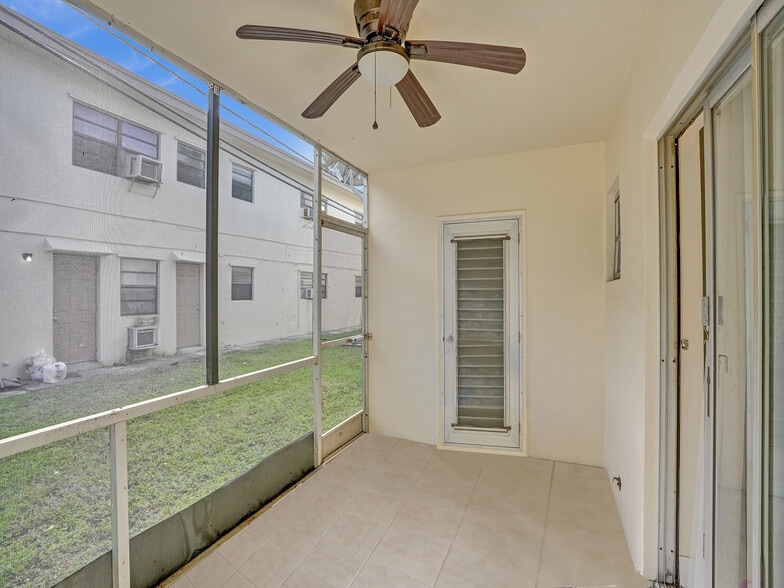 More Photos Of 1211 NE 23rd Ave, Pompano Beach Apartments For Sale