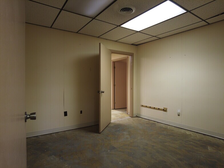 More Photos Of 215-225 S Allison Ave, Xenia Medical For Sale