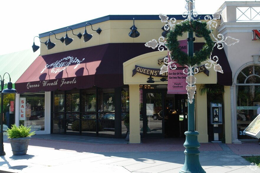 More Photos Of 382 Saint Armands Cir, Sarasota Storefront For Lease
