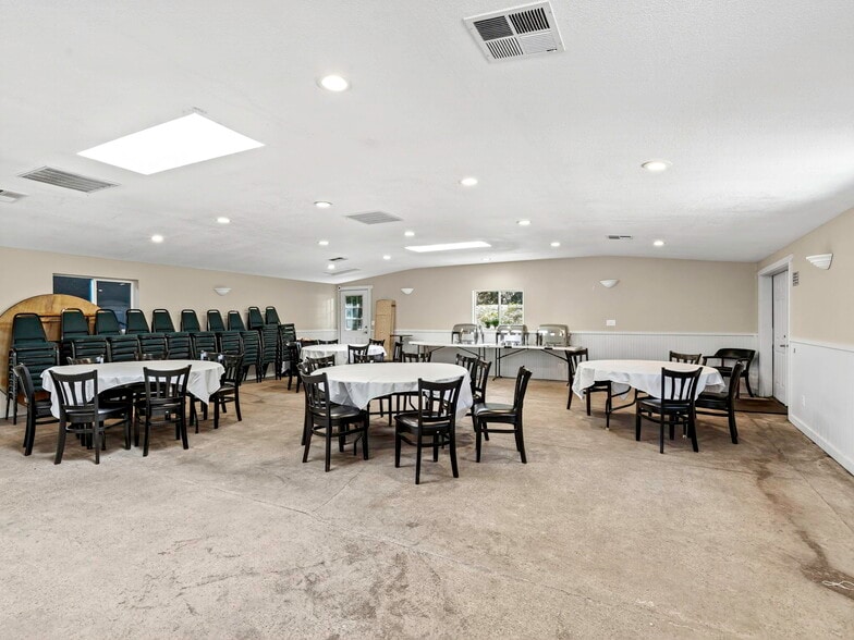 More Photos Of 16451 Golf rd, Cobb Golf Course Driving Range For Sale