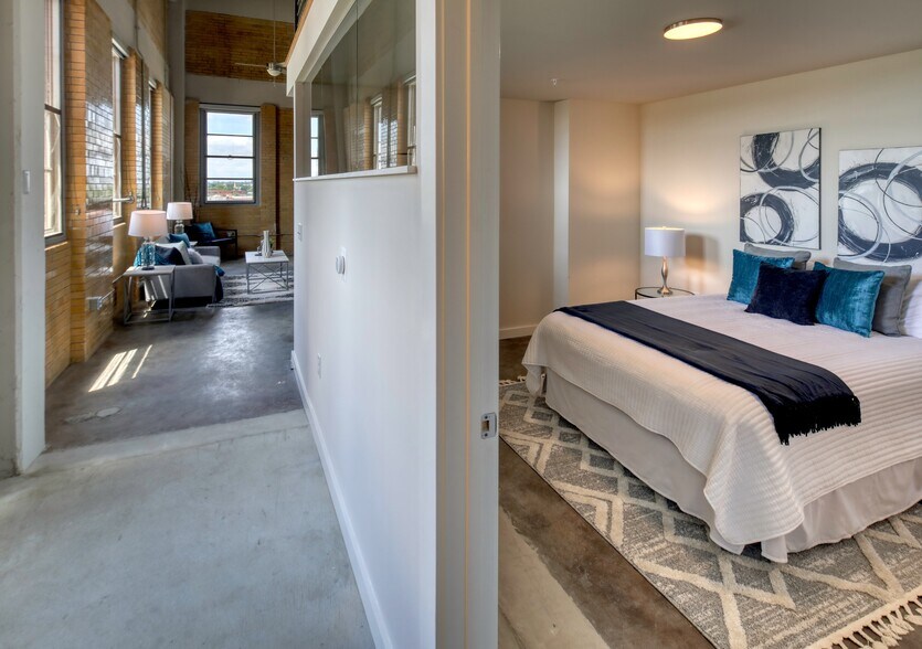 More Photos Of 1100 Richmond Hwy, Richmond Apartments For Sale