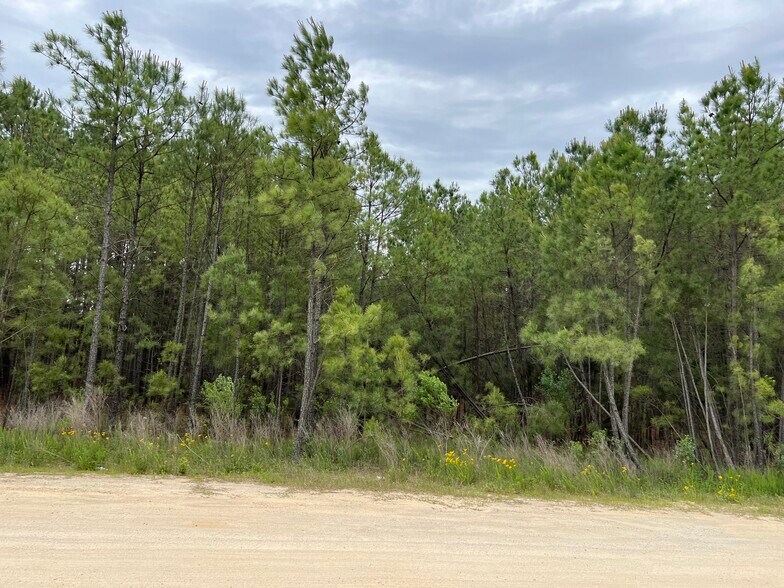 More Photos Of Lee Paving -1, Aberdeen Land For Sale