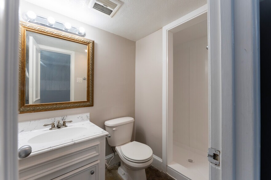 More Photos Of , Houston Multifamily For Sale