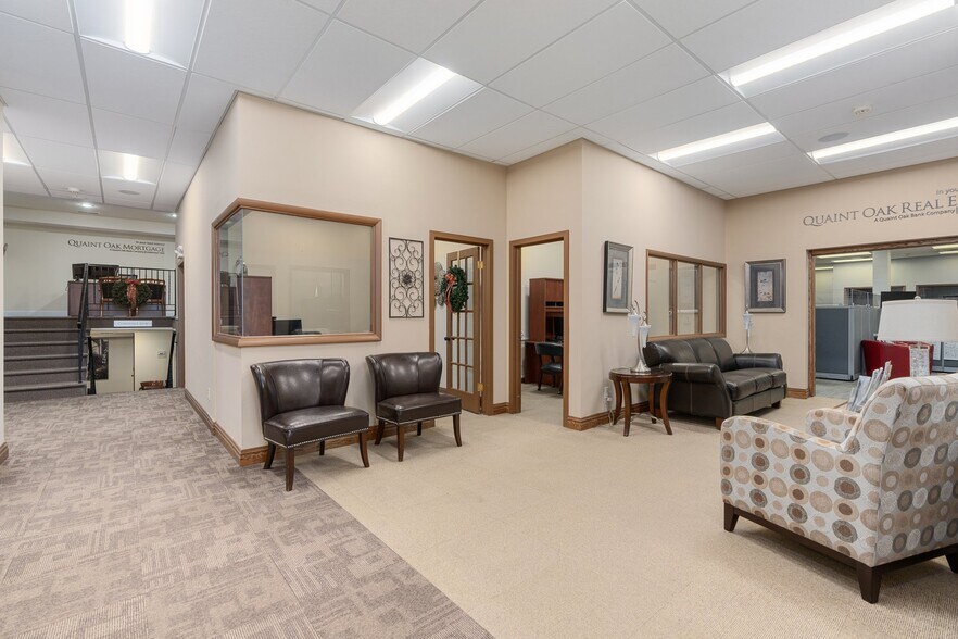 More Photos Of 1710 Union Blvd, Allentown Bank For Sale