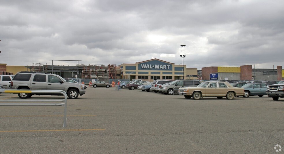 More Photos Of 1706-1818 Lawndale Rd, Saginaw Unknown For Lease