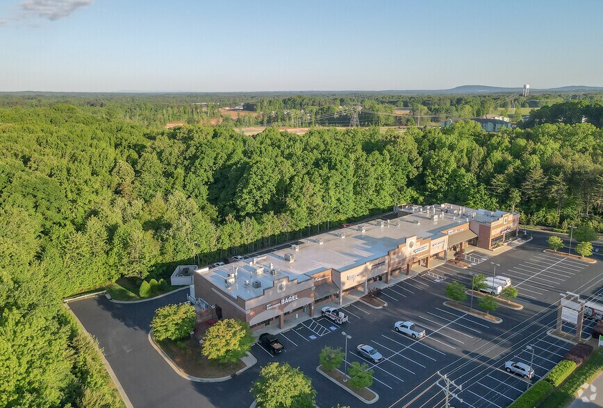 More Photos Of 751 N HIGHWAY 16, Denver Storefront Retail Office For Lease