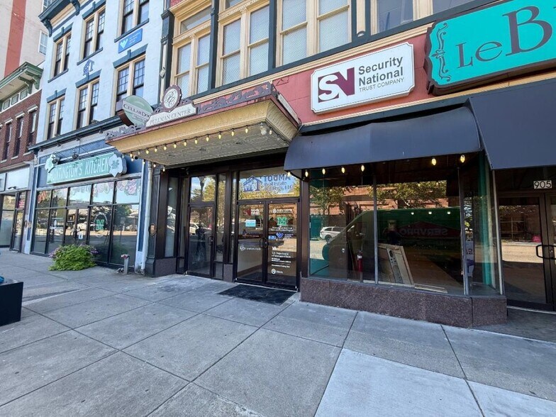 More Photos Of 905-909 3rd Ave, Huntington Office For Lease