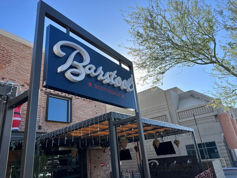 More Photos Of 4321 N Scottsdale Rd, Scottsdale Restaurant For Sale
