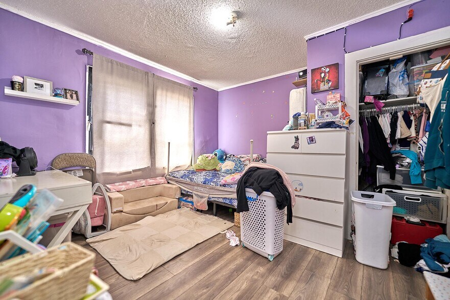 More Photos Of 3262 Monette Pl, Los Angeles Apartments For Sale