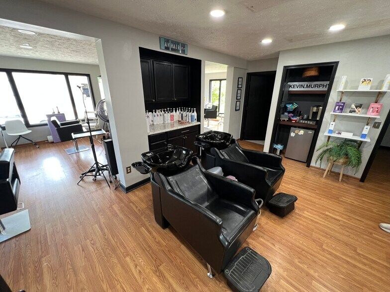 More Photos Of 8433 Cleveland Ave NW, Canton General Retail For Sale