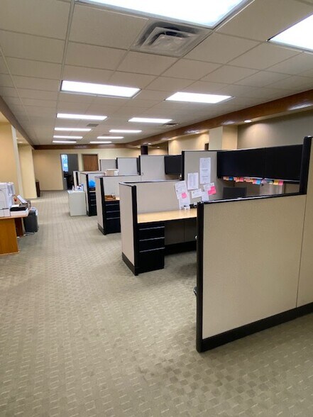 More Photos Of 710 Fifth Ave, Pittsburgh Office Residential For Sale