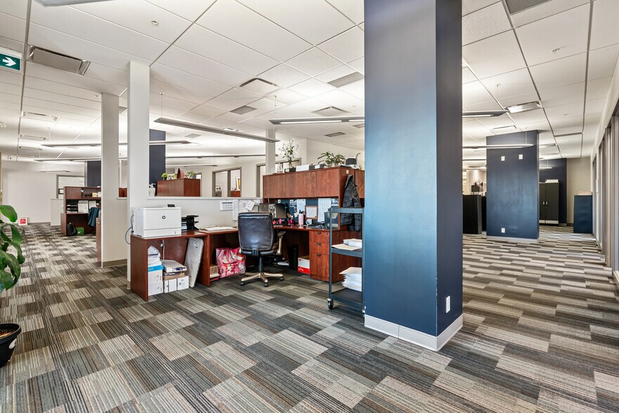 More Photos Of Groat Rd & 111 Av NW, Edmonton General Retail For Lease