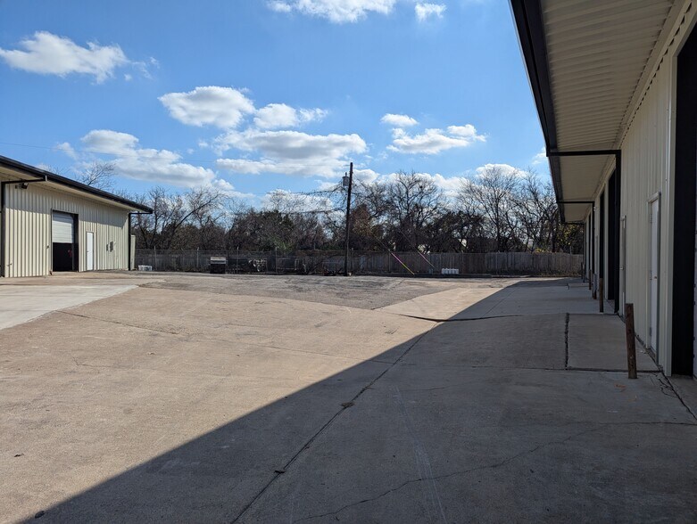 More Photos Of 1511 Brandi Ln, Round Rock Unknown For Lease