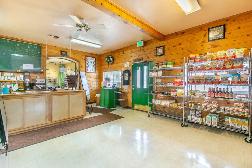 More Photos Of 14836 OR-38, Elkton Restaurant For Sale