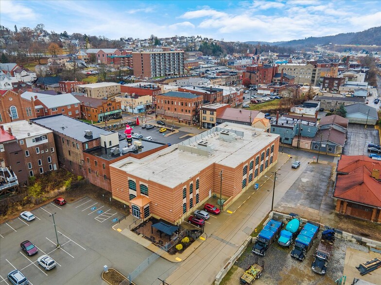 More Photos Of 35 N Jefferson Ave, Canonsburg Coworking Space