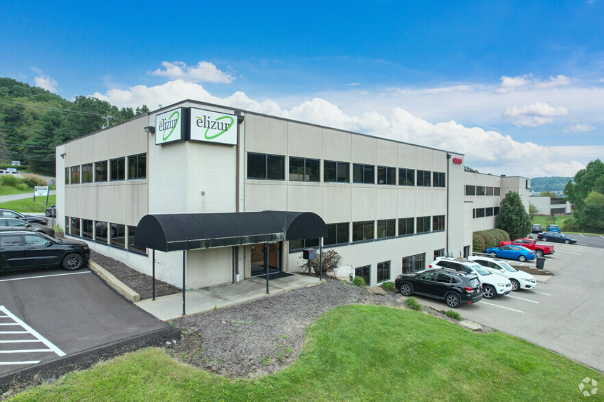 Primary Photo Of 9800 Mcknight Rd, Pittsburgh Office For Lease