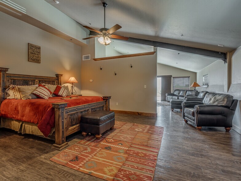 More Photos Of 341070 E 890 Rd, Chandler Lodge Meeting Hall For Sale