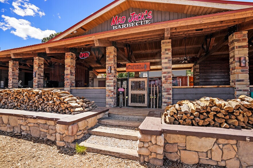 More Photos Of 105 James Canyon Highway, Cloudcroft Restaurant For Sale