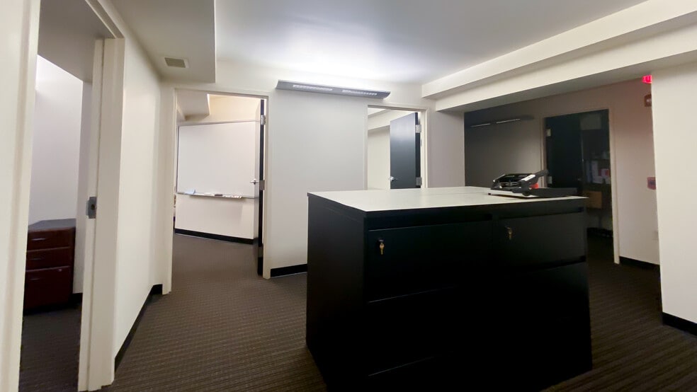 More Photos Of 823 Broad St, Augusta Office For Lease