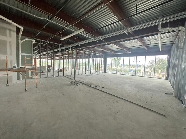 More Photos Of 1000-1100 E Hallandale Beach Blvd, Hallandale Beach Office For Lease