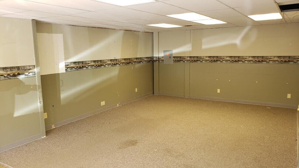 More Photos Of 10853-10903 Hwy 285, Conifer Unknown For Lease