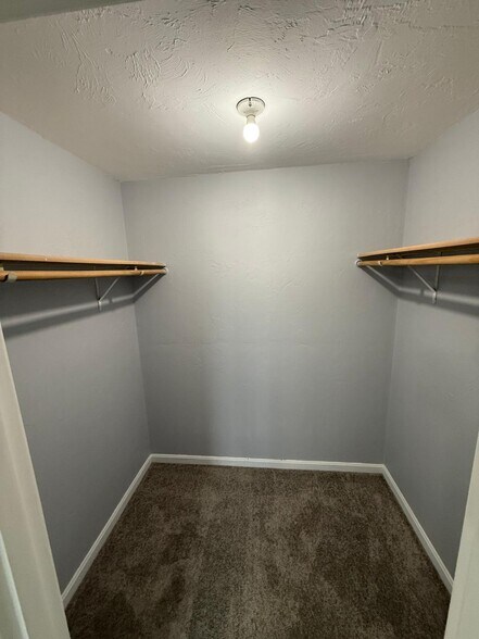 More Photos Of 10-26 Saratoga Ave, Pawtucket Apartments For Sale