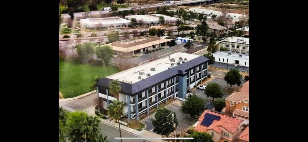 More Photos Of 4505 Allstate Dr, Riverside Office Residential For Sale