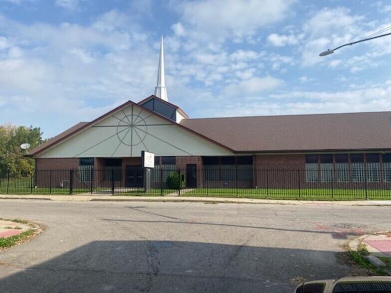 More Photos Of 1330 Crane, Detroit Religious Facility For Lease
