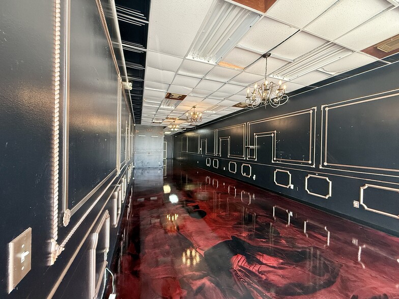 More Photos Of 12637-12641 Westheimer Rd, Houston Unknown For Lease