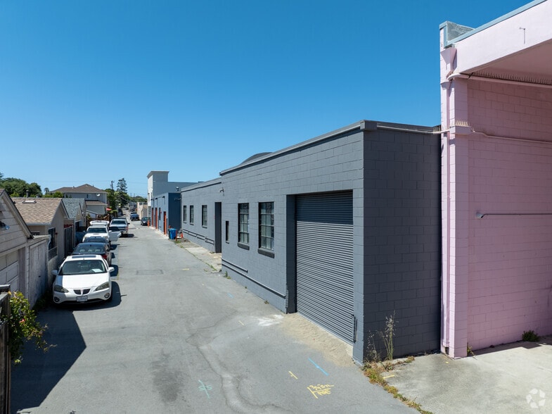 More Photos Of 940 S Amphlett Blvd, San Mateo Manufacturing For Lease