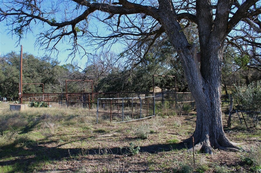 More Photos Of 2874 County 4630 rd, Kempner Land For Sale